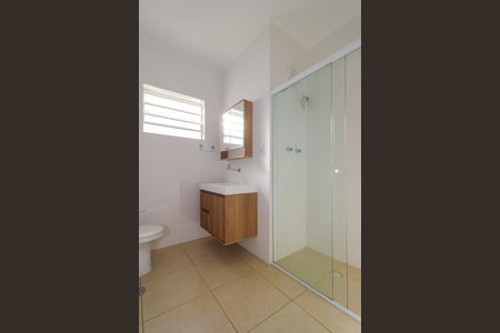 Casa à venda com 154m², 3 quartos e 2 vagasBanheiro da Suíte