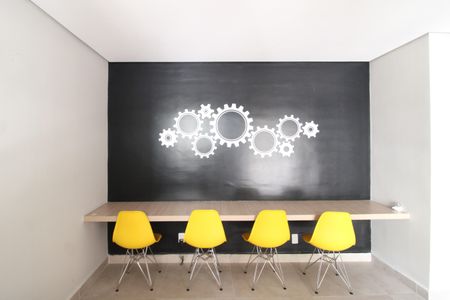 Casa à venda com 43m², 2 quartos e 1 vagaÁrea Comum