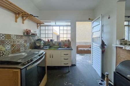 Casa para alugar com 450m², 5 quartos e 3 vagasCozinha 2