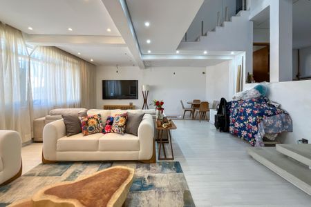 Casa para alugar com 450m², 5 quartos e 3 vagasSala 1