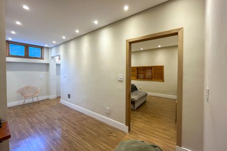 Casa para alugar com 450m², 5 quartos e 3 vagasCloset