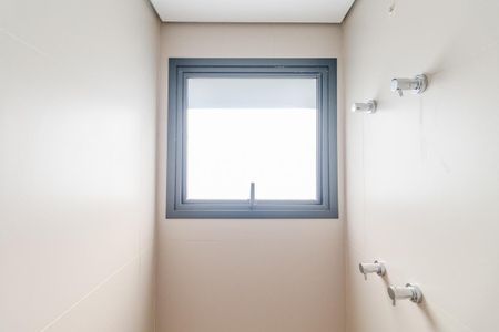 Apartamento à venda com 195m², 4 quartos e 3 vagasBanheiro da Suíte 2