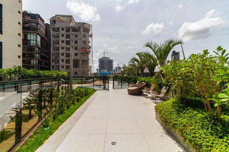 Apartamento à venda com 195m², 4 quartos e 3 vagasÁrea comum - Piscina