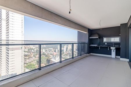 Apartamento à venda com 195m², 4 quartos e 3 vagasVaranda
