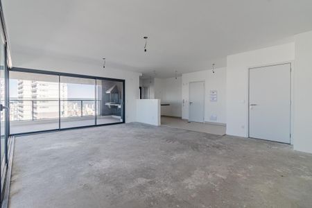 Apartamento à venda com 195m², 4 quartos e 3 vagasSala