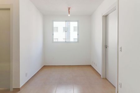 Apartamento para alugar com 37m², 2 quartos e sem vaga Apartamento para alugar com 37m², 2 quartos e sem vagaSala