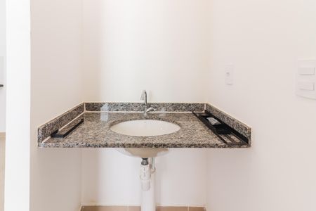 Apartamento para alugar com 37m², 2 quartos e sem vaga Apartamento para alugar com 37m², 2 quartos e sem vagaBanheiro