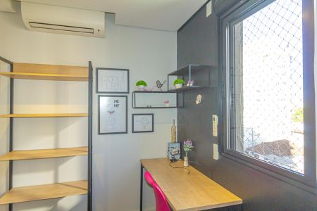Apartamento à venda com 103m², 3 quartos e 2 vagas Apartamento à venda com 103m², 3 quartos e 2 vagasEscritório