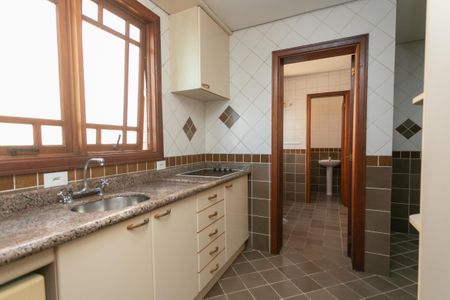 Apartamento à venda com 330m², 3 quartos e 3 vagasCozinha