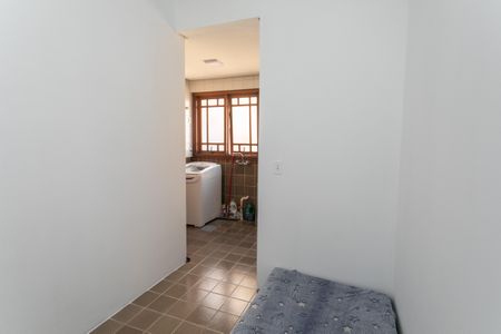 Apartamento à venda com 330m², 3 quartos e 3 vagasLavanderia