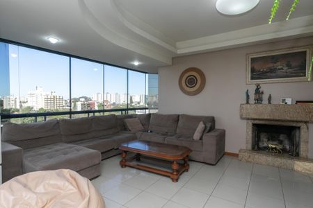 Apartamento à venda com 330m², 3 quartos e 3 vagasSala