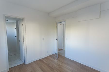Apartamento à venda com 77m², 2 quartos e 2 vagasSuíte