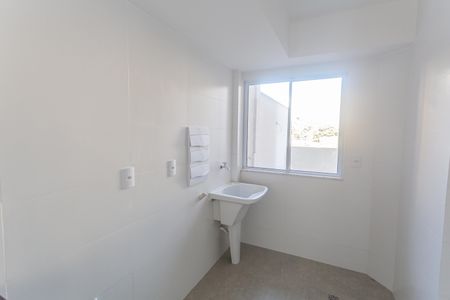 Apartamento à venda com 77m², 2 quartos e 2 vagasCozinha e Área de Serviço
