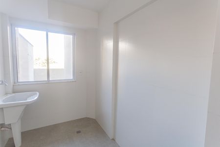 Apartamento à venda com 77m², 2 quartos e 2 vagasCozinha e Área de Serviço