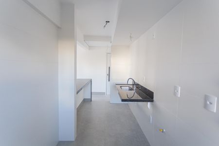 Apartamento à venda com 77m², 2 quartos e 2 vagasCozinha e Área de Serviço
