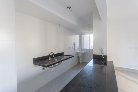 Apartamento à venda com 77m², 2 quartos e 2 vagasCozinha e Área de Serviço