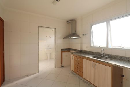 Apartamento à venda com 107m², 3 quartos e 2 vagas Apartamento à venda com 107m², 3 quartos e 2 vagasCozinha