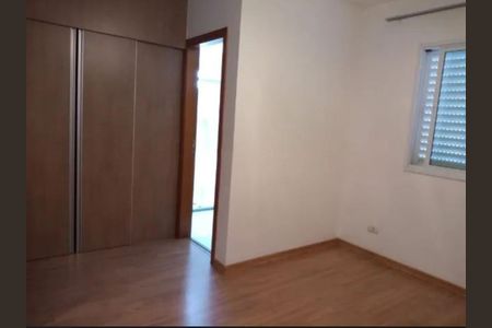 Apartamento à venda com 107m², 3 quartos e 2 vagasQuarto