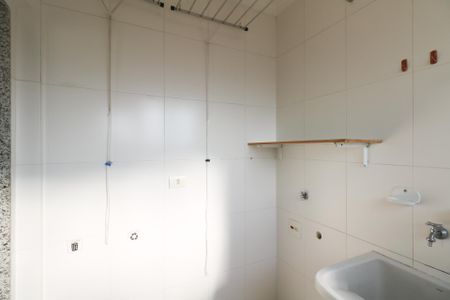 Apartamento à venda com 107m², 3 quartos e 2 vagas Apartamento à venda com 107m², 3 quartos e 2 vagasÁrea de Serviço