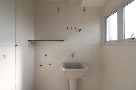 Apartamento à venda com 107m², 3 quartos e 2 vagas Apartamento à venda com 107m², 3 quartos e 2 vagasÁrea de Serviço