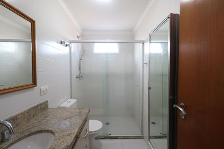 Apartamento à venda com 107m², 3 quartos e 2 vagas Apartamento à venda com 107m², 3 quartos e 2 vagasBanheiro Social