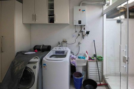 Casa de condomínio à venda com 164m², 3 quartos e 3 vagas Casa de condomínio à venda com 164m², 3 quartos e 3 vagasÁrea de Serviço