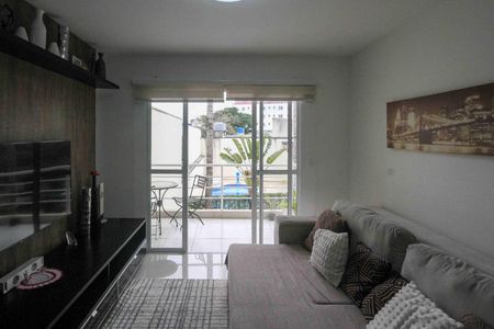 Casa de condomínio à venda com 164m², 3 quartos e 3 vagas Casa de condomínio à venda com 164m², 3 quartos e 3 vagasSala