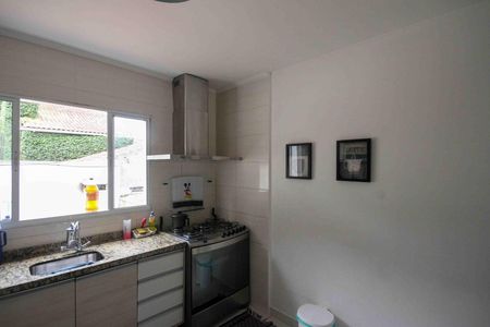 Casa de condomínio à venda com 164m², 3 quartos e 3 vagas Casa de condomínio à venda com 164m², 3 quartos e 3 vagasCozinha