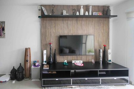 Casa de condomínio à venda com 164m², 3 quartos e 3 vagas Casa de condomínio à venda com 164m², 3 quartos e 3 vagasSala