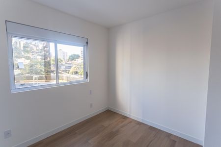 Apartamento para alugar com 67m², 2 quartos e 1 vagaSuíte