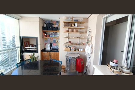 Apartamento à venda com 200m², 4 quartos e 3 vagas Apartamento à venda com 200m², 4 quartos e 3 vagasVaranda gourmet