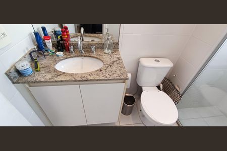 Apartamento à venda com 200m², 4 quartos e 3 vagas Apartamento à venda com 200m², 4 quartos e 3 vagasBanheiro da Suíte