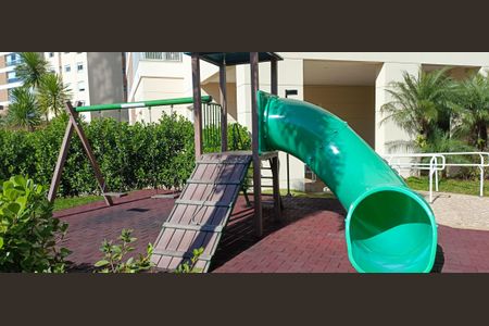 Apartamento à venda com 200m², 4 quartos e 3 vagas Apartamento à venda com 200m², 4 quartos e 3 vagasÁrea comum - Playground
