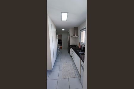 Apartamento à venda com 200m², 4 quartos e 3 vagas Apartamento à venda com 200m², 4 quartos e 3 vagasCozinha