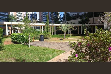 Apartamento à venda com 200m², 4 quartos e 3 vagas Apartamento à venda com 200m², 4 quartos e 3 vagasJardim