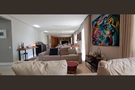 Apartamento à venda com 200m², 4 quartos e 3 vagas Apartamento à venda com 200m², 4 quartos e 3 vagasSala