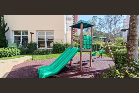 Apartamento à venda com 200m², 4 quartos e 3 vagas Apartamento à venda com 200m², 4 quartos e 3 vagasÁrea comum - Playground