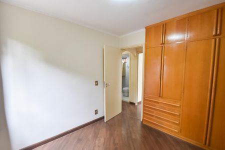 Apartamento à venda com 85m², 3 quartos e 1 vagaQuarto 2