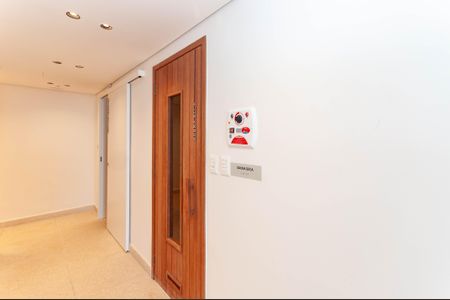 Apartamento à venda com 41m², 1 quarto e sem vagaÁrea Comum - Sauna