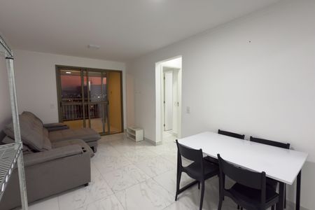 Apartamento para alugar com 64m², 2 quartos e 1 vagaSala