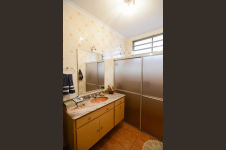 Casa para alugar com 190m², 3 quartos e 2 vagas Casa para alugar com 190m², 3 quartos e 2 vagasBanheiro Social