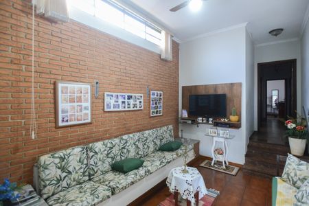 Casa para alugar com 190m², 3 quartos e 2 vagas Casa para alugar com 190m², 3 quartos e 2 vagasSala 2