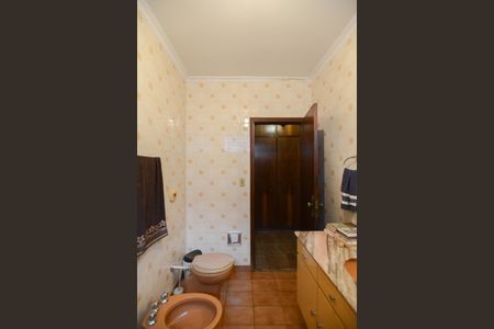 Casa para alugar com 190m², 3 quartos e 2 vagas Casa para alugar com 190m², 3 quartos e 2 vagasBanheiro Social