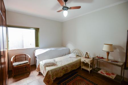 Casa para alugar com 190m², 3 quartos e 2 vagas Casa para alugar com 190m², 3 quartos e 2 vagasQuarto 2