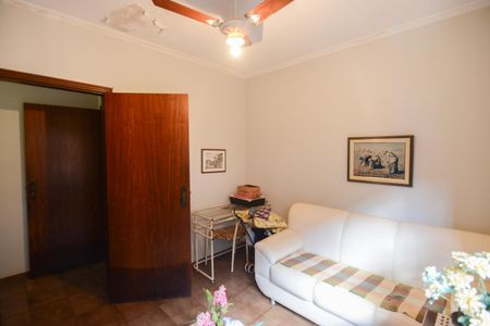 Casa para alugar com 190m², 3 quartos e 2 vagas Casa para alugar com 190m², 3 quartos e 2 vagasQuarto 1