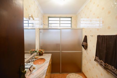 Casa para alugar com 190m², 3 quartos e 2 vagas Casa para alugar com 190m², 3 quartos e 2 vagasBanheiro Social