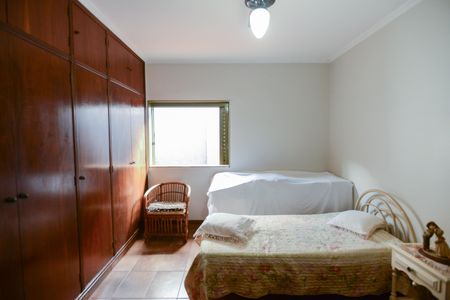 Casa para alugar com 190m², 3 quartos e 2 vagas Casa para alugar com 190m², 3 quartos e 2 vagasQuarto 2