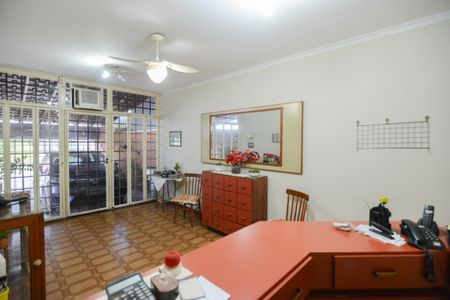 Casa para alugar com 190m², 3 quartos e 2 vagas Casa para alugar com 190m², 3 quartos e 2 vagasSala 3