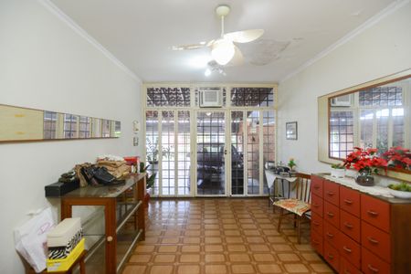 Casa para alugar com 190m², 3 quartos e 2 vagas Casa para alugar com 190m², 3 quartos e 2 vagasSala 3