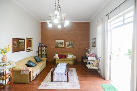 Casa para alugar com 190m², 3 quartos e 2 vagas Casa para alugar com 190m², 3 quartos e 2 vagasSala 1